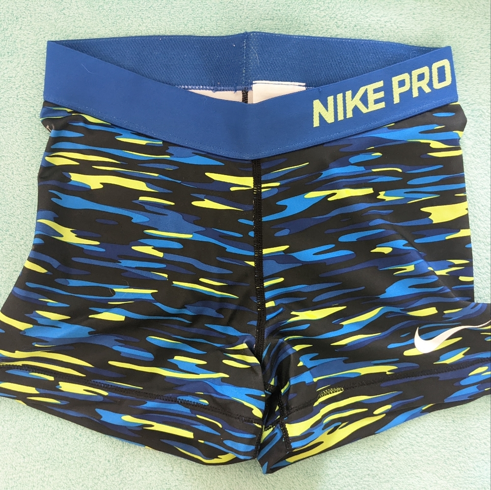 Nike pro spandex shorts